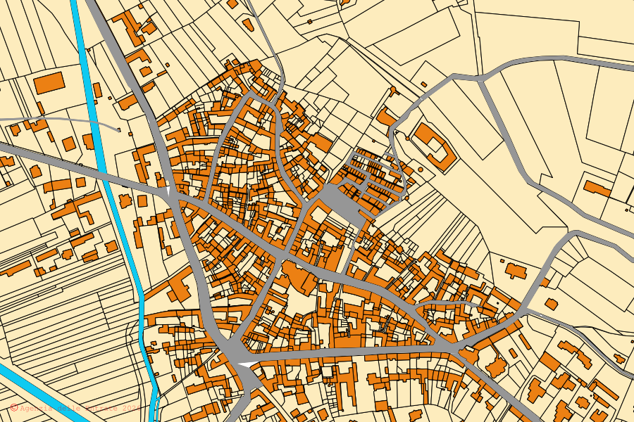 Mapa catastral del centro de Albiano d'Ivrea: parcelas y edificios, cartografía de la Agenzia delle Entrate