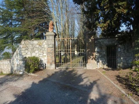 Photo of the lot 7