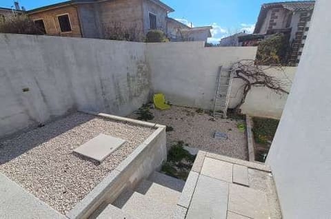 Photo of the lot 6