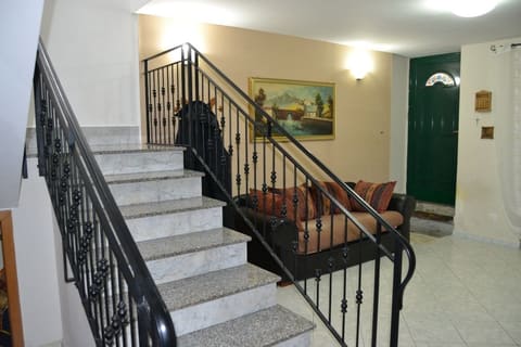 Photo of the lot 2