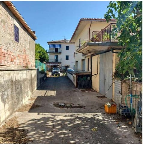 Photo: Immobile commerciale in Anghiari (AR)
