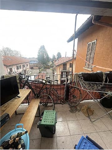 Photo of the lot 8