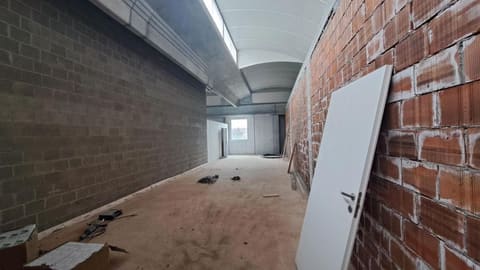 Photo of the lot 8