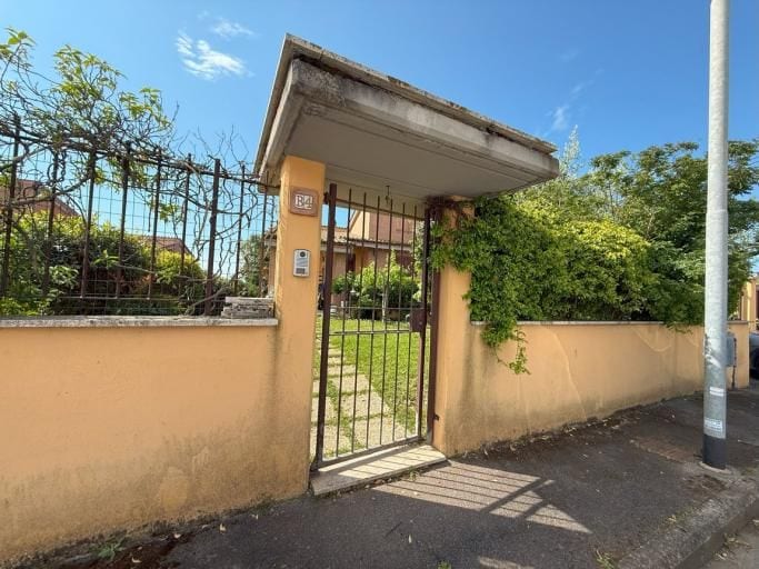 Photo of the lot: Immobile residenziale in Roma