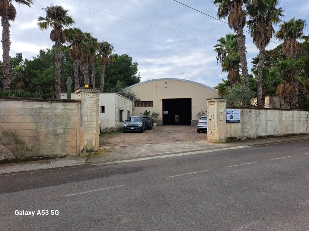 Photo of the lot: Immobile commerciale in Racale