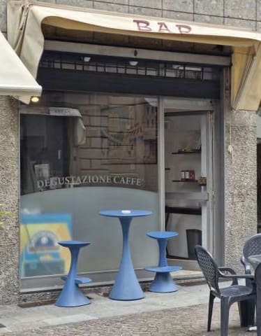 Photo: Immobile commerciale in Tortona (AL)