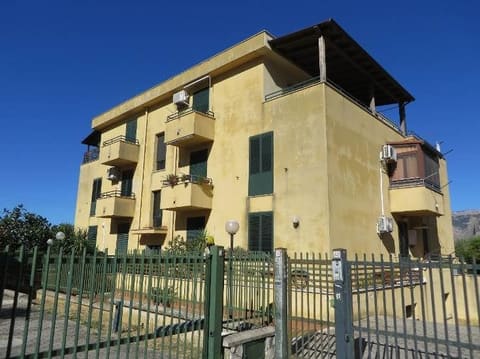 Photo: Immobile residenziale in Carini (PA)