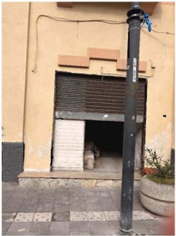 Photo: Immobile commerciale in Napoli (NA)