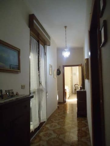Photo of the lot 8