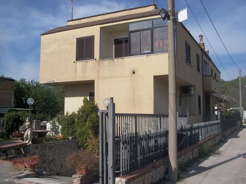 Photo: Immobile residenziale in San Felice a Cancello (CE)