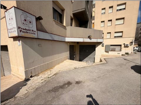 Photo: Immobile commerciale in Marsala (TP)