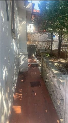 Photo of the lot 8
