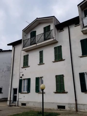 Photo: Immobile residenziale in Vedano Olona (VA)