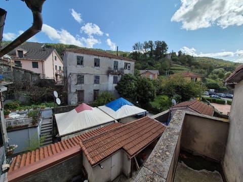 Foto: Immobile residenziale a Varese Ligure (SP)
