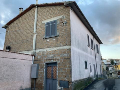 Photo: Immobile residenziale in Montefiascone (VT)