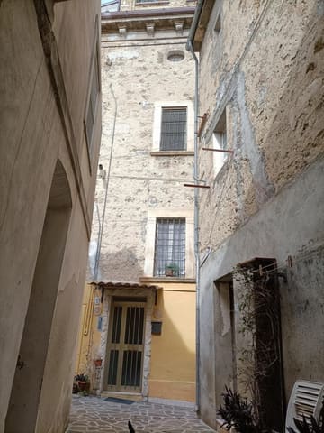 Photo: Immobile residenziale in Torre de' Passeri (PE)