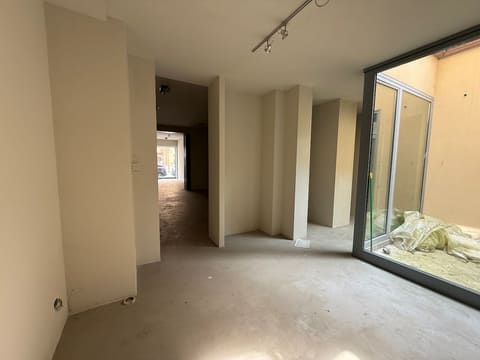 Photo of the lot 6
