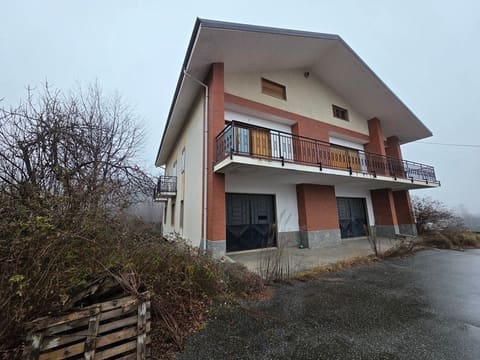 Photo: Immobile residenziale in Giaveno (TO)
