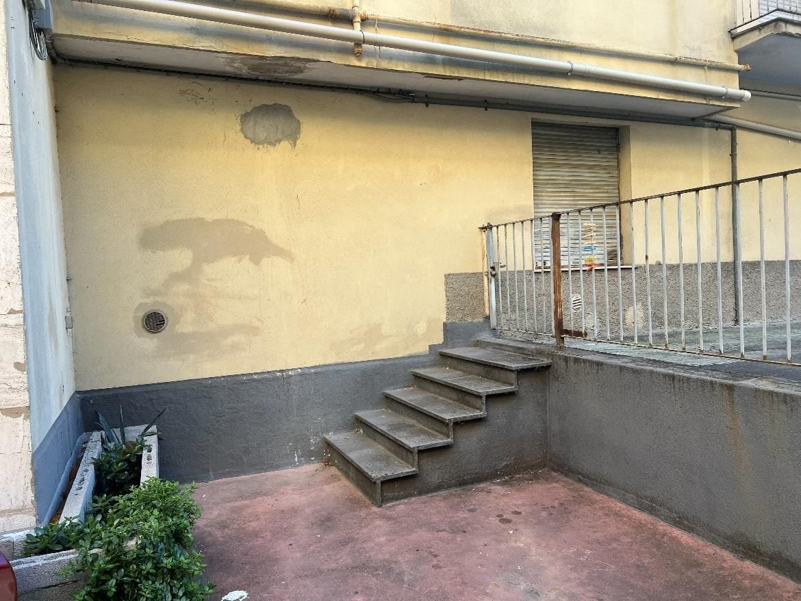 Photo of the lot: Immobile commerciale in Genova