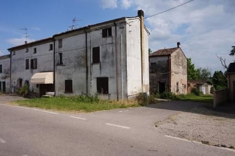 Photo: Immobile residenziale in Marcaria (MN)