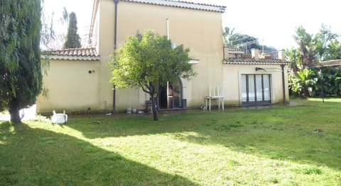 Photo: Immobile residenziale in Aci Sant'Antonio (CT)
