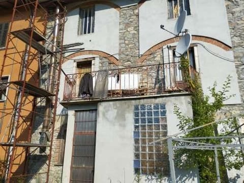 Photo: Immobile residenziale in Cocquio-Trevisago (VA)