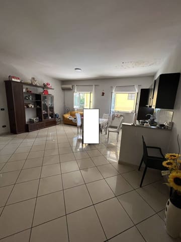 Photo of the lot 8