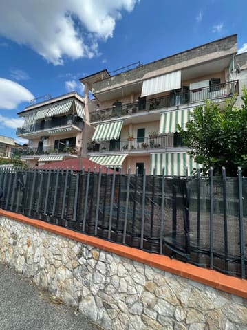 Photo: Immobile residenziale in Mugnano di Napoli (NA)