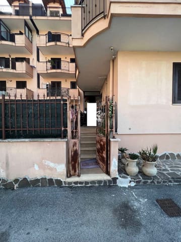 Photo: Immobile residenziale in Mugnano di Napoli (NA)