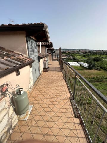 Photo: Immobile residenziale in Mugnano di Napoli (NA)