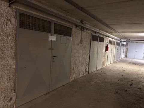 Photo: Immobile commerciale in Montemurlo (PO)