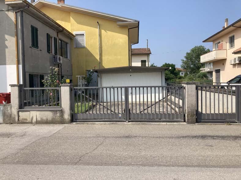 Photo of the lot: Immobile residenziale in Cartoceto