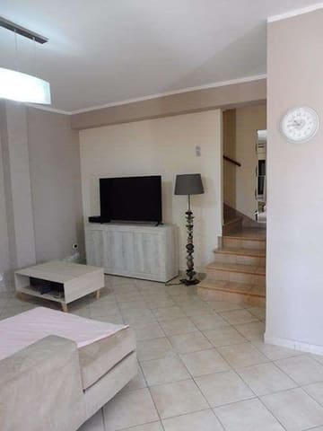 Photo of the lot 8
