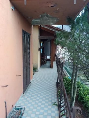 Photo of the lot 8