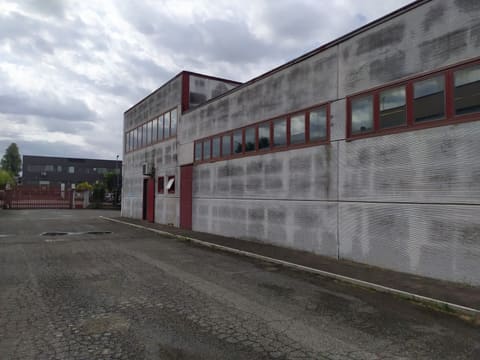 Photo: Immobile industriale in Albano Laziale (RM)