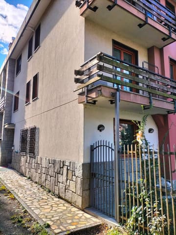 Photo: Immobile residenziale in Saint-Vincent (AO)