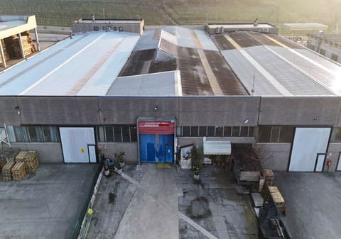 Photo: Immobile commerciale in San Giovanni Ilarione (VR)