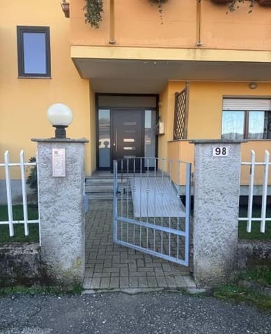 Photo: Immobile residenziale in Borgomanero (NO)