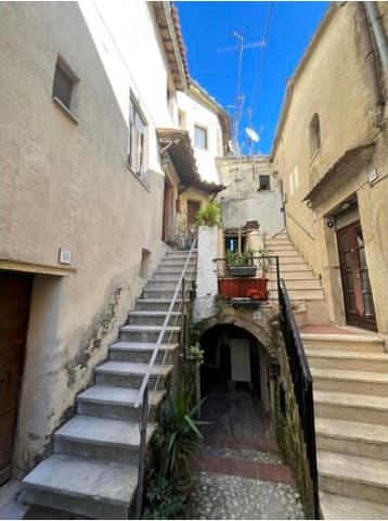 Photo: Immobile residenziale in Castelnuovo di Farfa (RI)