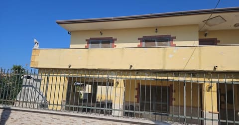 Photo: Immobile residenziale in Castel Volturno (CE)