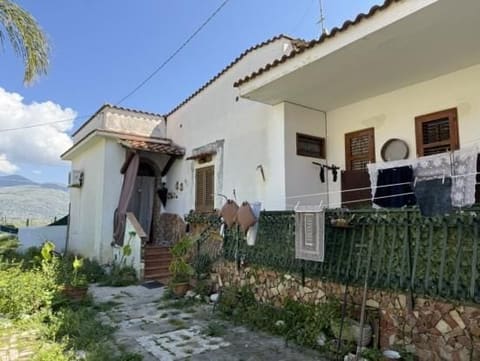 Photo: Immobile residenziale in Partinico (PA)