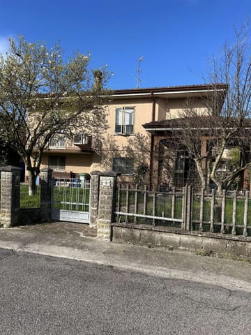 Photo: Immobile residenziale in Porto Mantovano (MN)