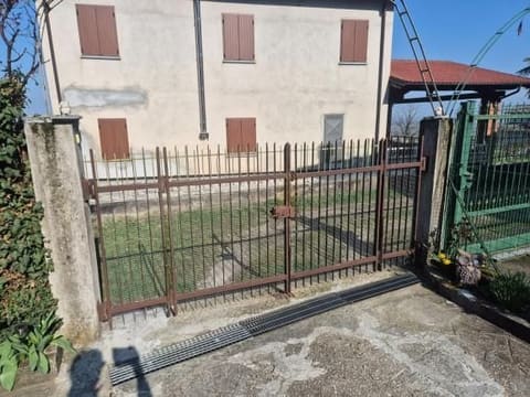 Photo of the lot 2