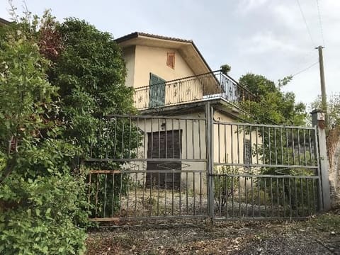 Photo: Immobile residenziale in Paternopoli (AV)
