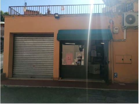 Foto: Immobile commerciale a Poggio Mirteto (RI)