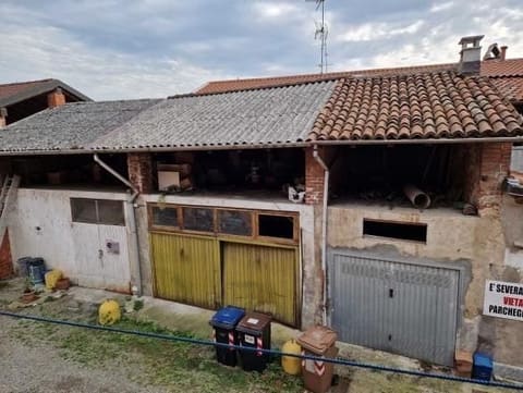 Photo: Immobile commerciale in Recetto (NO)