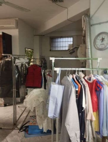 Photo of the lot 8