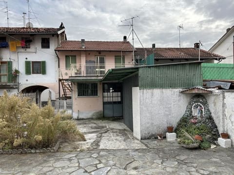 Photo: Garage or shed in Alice Castello (VC)
