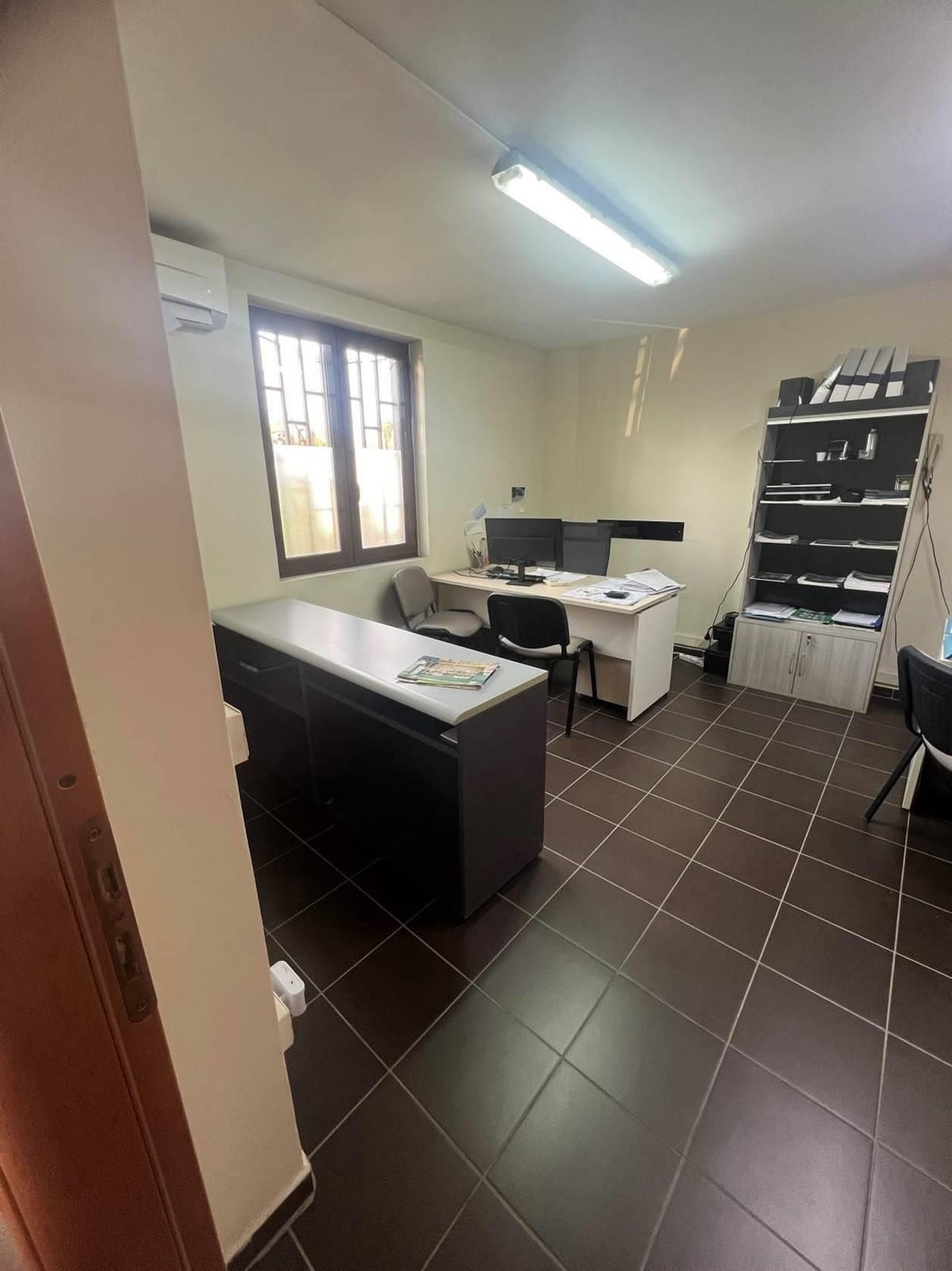 Photo of the lot: Immobile commerciale in Giugliano in Campania