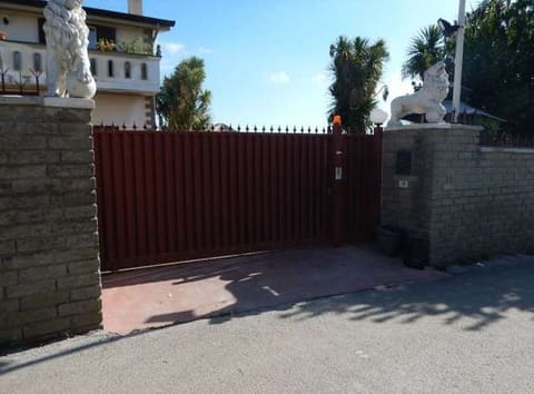 Photo: Immobile residenziale in Lariano (RM)